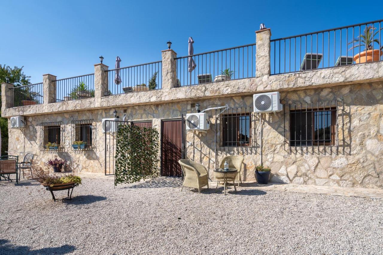 Hacienda La Buena Vida B&B En Appartementen Casita La Bruja Algarinejo Exterior foto